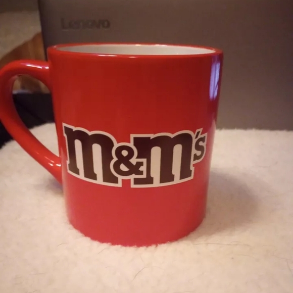 Red M&M 16oz Coffee Mug "I don't seek attention it's drawn to me naturally" - Picture 2 of 3